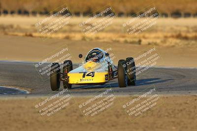 media/Nov-16-2024-CalClub SCCA (Sat) [[641f3b2761]]/Group 5/Race (Outside Grapevine)/